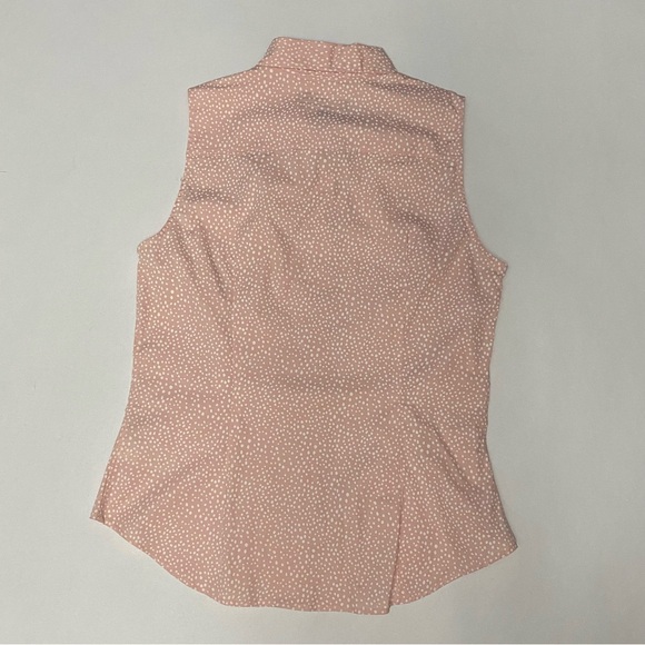 Banana Republic Tailored Fit Pink Sleevless Button Up Shirt Women Size 10P - Picture 3 of 8
